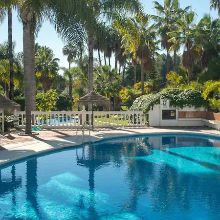 Apartment New With Sea View, Big Terrace & Pools Nerja